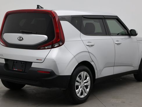 Used 2021 Kia Soul LX FWD image 7