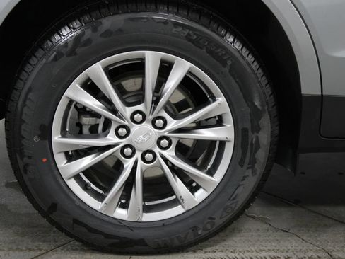 Used 2023 Cadillac XT5 Premium Luxury AWD/4WD image 13