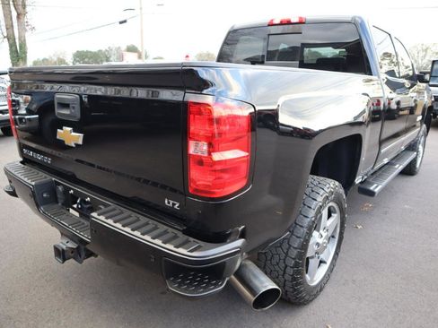 Used 2018 Chevrolet Silverado 2500 LTZ w/ Duramax Plus Package AWD/4WD image 5