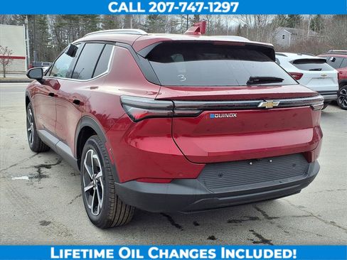 New 2026 Chevrolet Equinox EV LT image 8