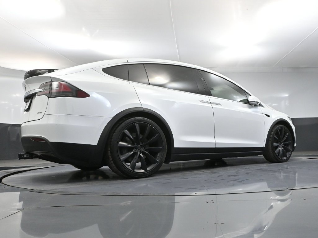 Used 2018 Tesla Model X 100D AWD/4WD image 42
