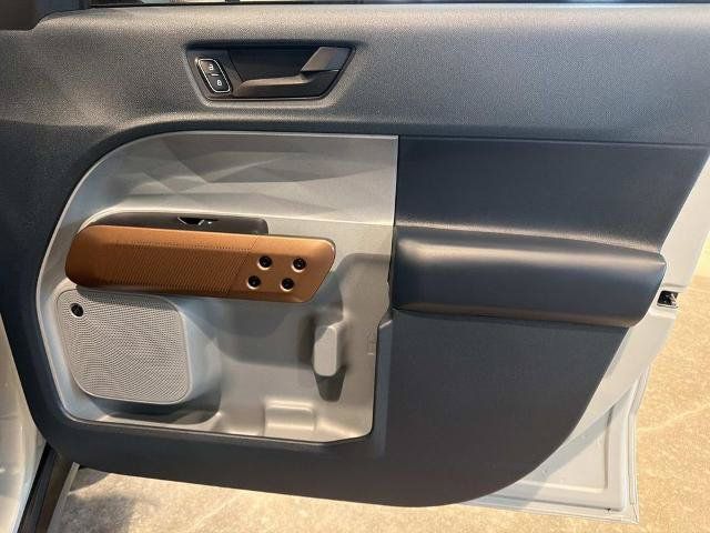 Certified 2022 Ford Maverick Lariat w/ Lariat Luxury Package FWD image 17