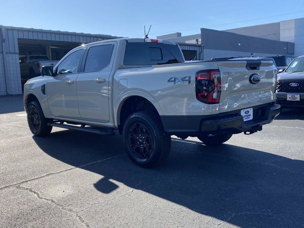 New 2026 Ford Ranger Lariat w/ Black Appearance Package AWD/4WD image 4