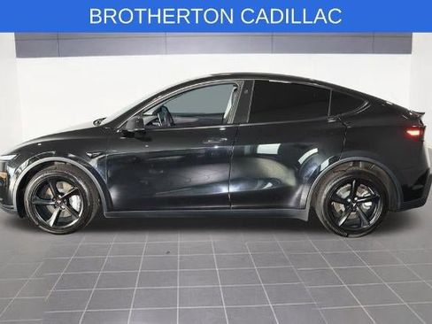 Used 2026 Tesla Model Y Long Range AWD/4WD image 2