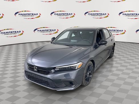 Used 2023 Honda Civic Sport image 1