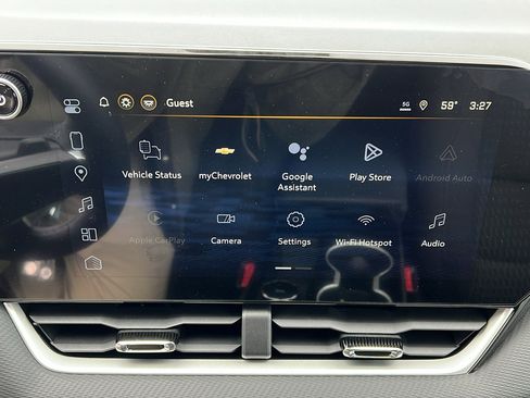 New 2026 Chevrolet Equinox LT w/ Safety and Technology Package AWD/4WD image 22