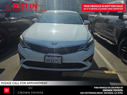 Used 2020 Kia Optima LX FWD image 2