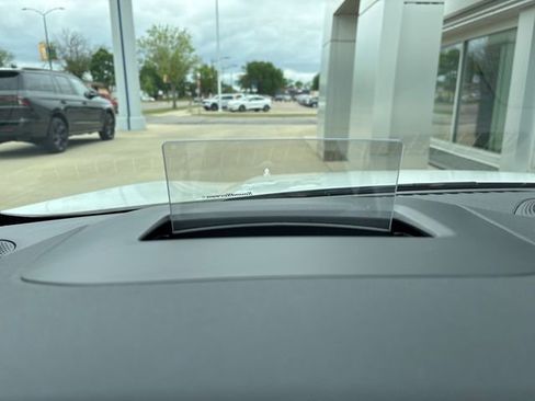 Certified 2020 Ford Escape Titanium AWD/4WD image 17