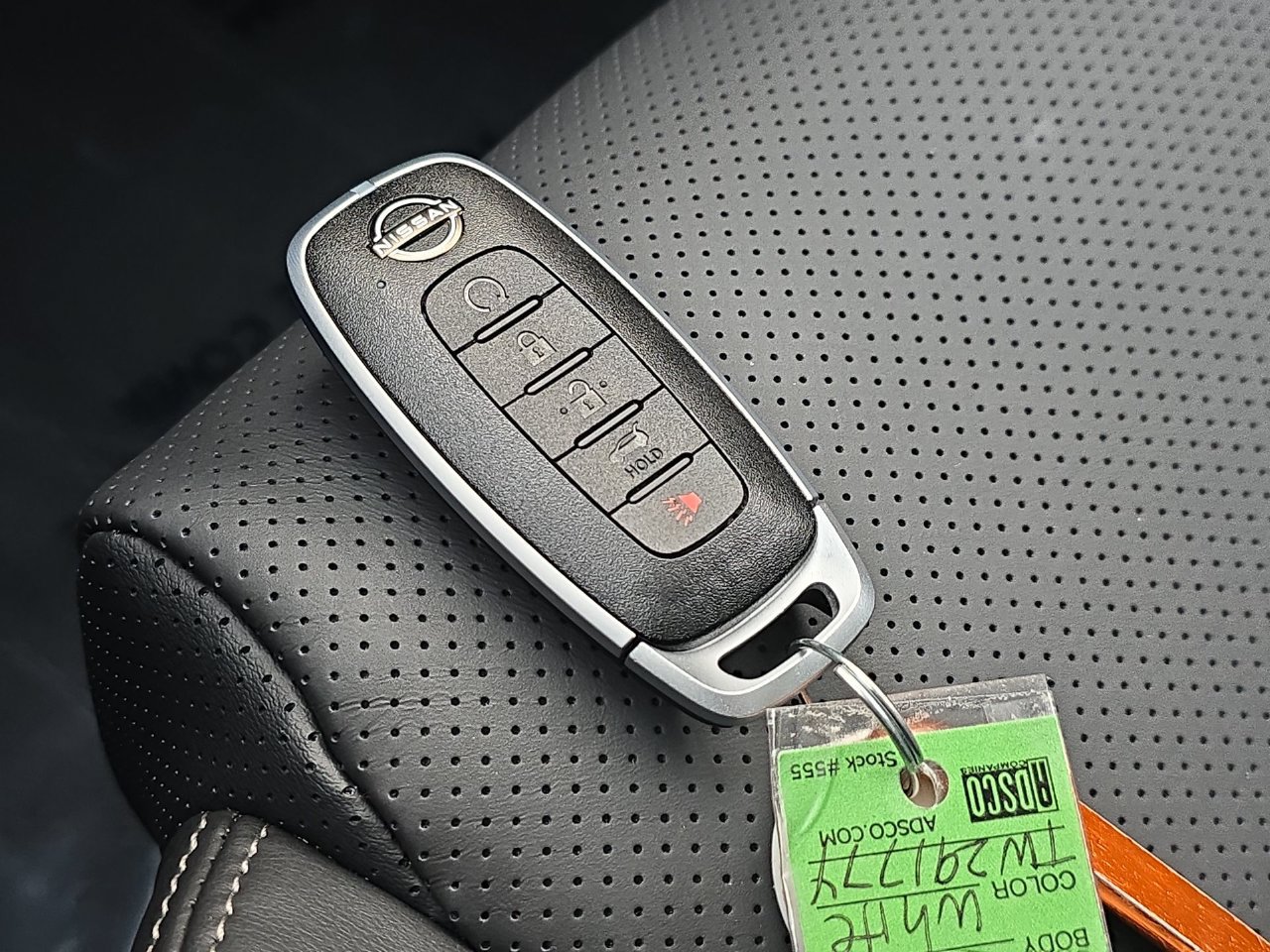 Used 2026 Nissan Rogue Platinum w/ Platinum Premium Package AWD/4WD image 37