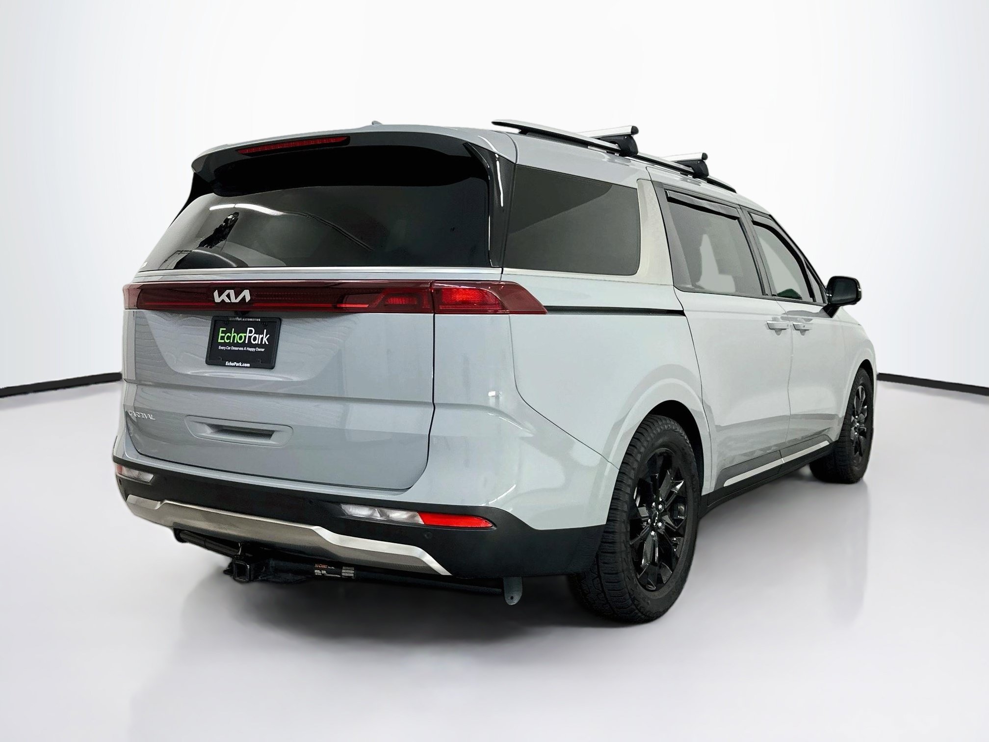 Used 2024 Kia Carnival SX FWD image 9