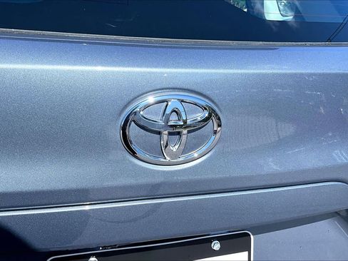 Certified 2026 Toyota Corolla Cross L FWD image 31