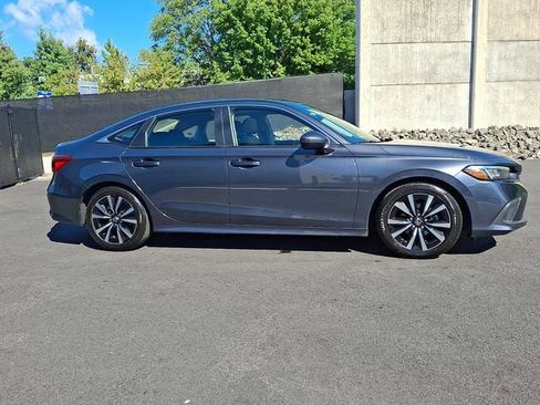 Used 2022 Honda Civic EX image 7