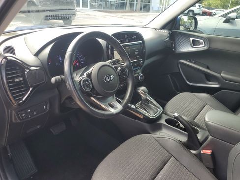 Used 2020 Kia Soul EX w/ Option Group 015 FWD image 13