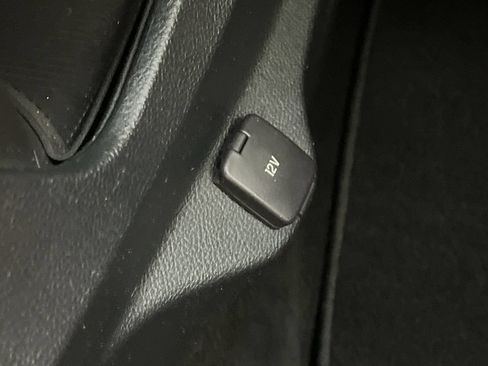 Certified 2019 Ford Edge SE w/ Cargo Accessory Package AWD/4WD image 19