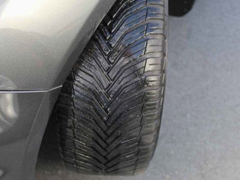 Used 2017 Ford Focus SE image 30