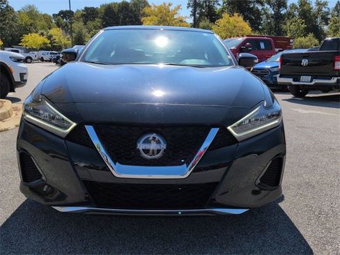 Used 2023 Nissan Maxima SV w/ Floor Mat Group image 8