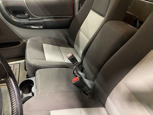 Used 2004 Ford Ranger XLT AWD/4WD image 37