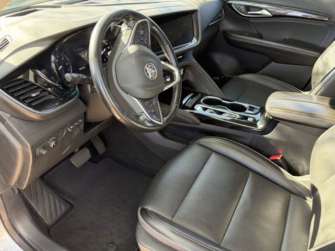 Used 2022 Buick Envision Essence w/ Technology Package I FWD image 10