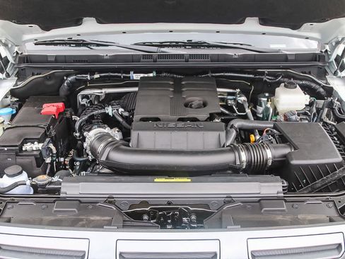 New 2025 Nissan Frontier SV w/ SV Convenience Package RWD image 13