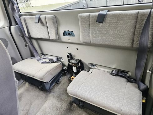 Used 2006 Chevrolet Colorado LS image 9