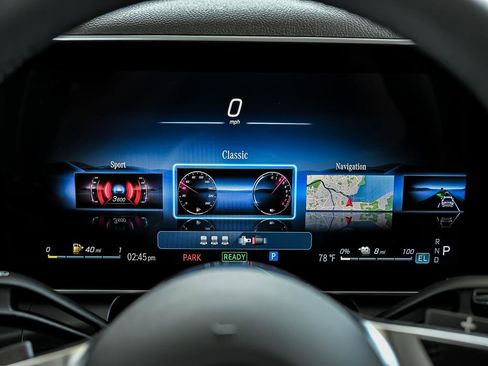 New 2025 Mercedes-Benz GLC 350e 4MATIC image 13