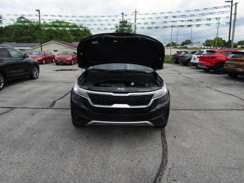 Used 2021 Kia Seltos S FWD image 24