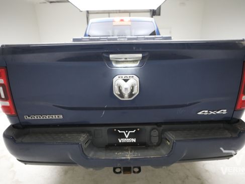 Used 2022 RAM 2500 Laramie AWD/4WD image 3