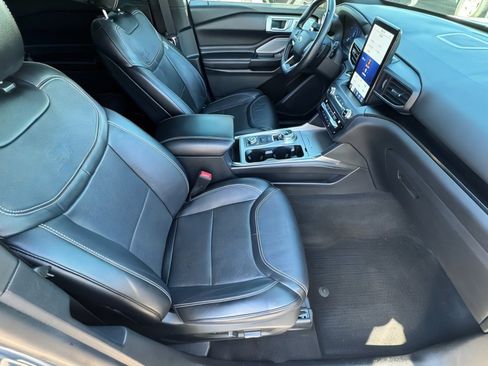 Used 2020 Ford Explorer ST w/ ST Street Pack image 12