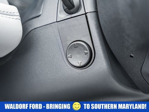 Certified 2025 Ford Explorer Platinum w/ Ultimate Package image 46