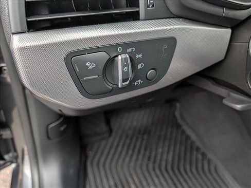 Used 2022 Audi A5 2.0T Premium Plus image 34