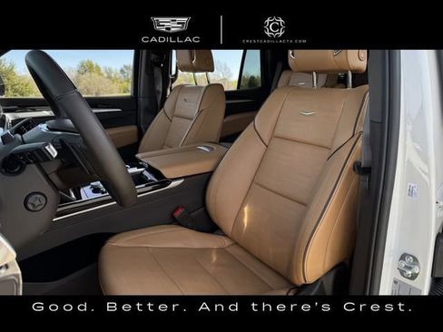 Certified 2025 Cadillac Escalade Premium Luxury w/ LPO, Floor Liner Package image 26