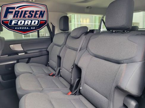 Used 2025 Ford Expedition Max Active AWD/4WD image 26
