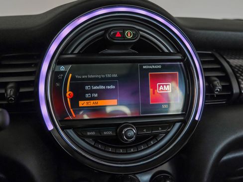 Used 2019 MINI Cooper S image 26