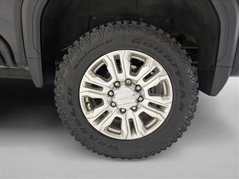 Used 2022 GMC Sierra 2500 Denali w/ Denali Ultimate Package AWD/4WD image 21