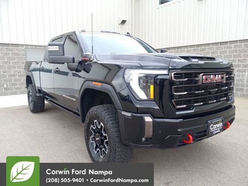Used 2024 GMC Sierra 2500 AT4X image 1