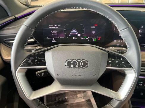 Used 2025 Audi Q5 Premium w/ 19" Wheel Package AWD/4WD image 25