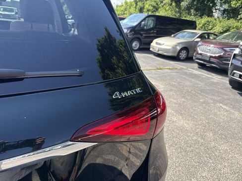 Used 2022 Mercedes-Benz GLE 350 4MATIC image 7