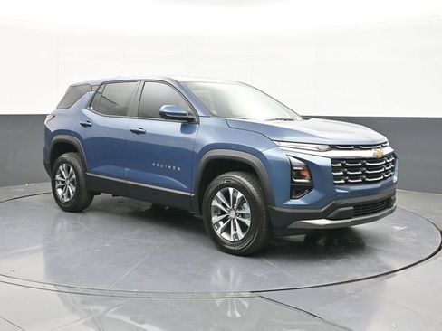 New 2026 Chevrolet Equinox LT FWD image 19