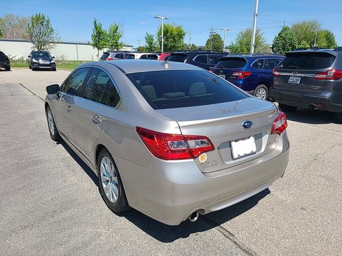 Used 2017 Subaru Legacy 2.5i Premium image 5