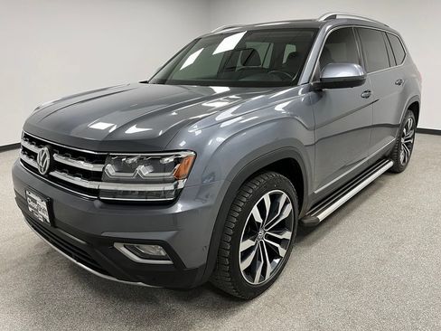 Used 2019 Volkswagen Atlas SEL Premium AWD/4WD image 4