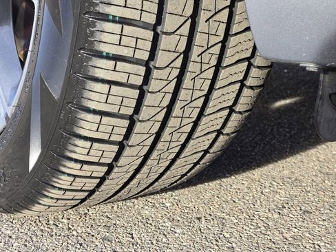 Used 2025 BMW X5 M60i image 12