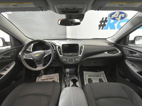 Used 2024 Chevrolet Malibu LT image 18