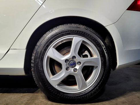 Used 2012 Volvo S60 T5 w/ Multimedia Pkg image 42