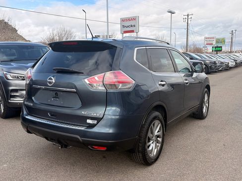 Used 2014 Nissan Rogue SL image 5