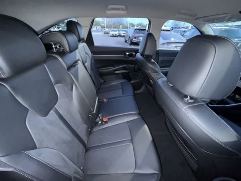 New 2026 Kia Sorento S FWD image 12