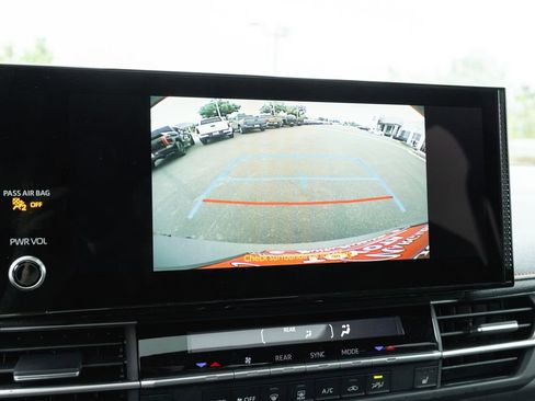Certified 2026 Toyota Sienna XSE AWD/4WD image 19