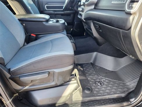 Used 2024 RAM 3500 Big Horn image 25