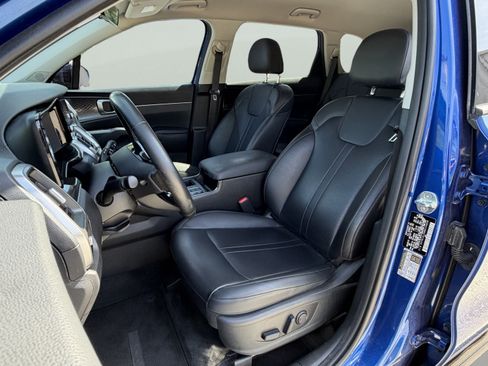 Certified 2022 Kia Sorento S FWD image 22