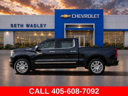 Used 2024 Chevrolet Silverado 1500 High Country w/ High Country Premium Package AWD/4WD image 77