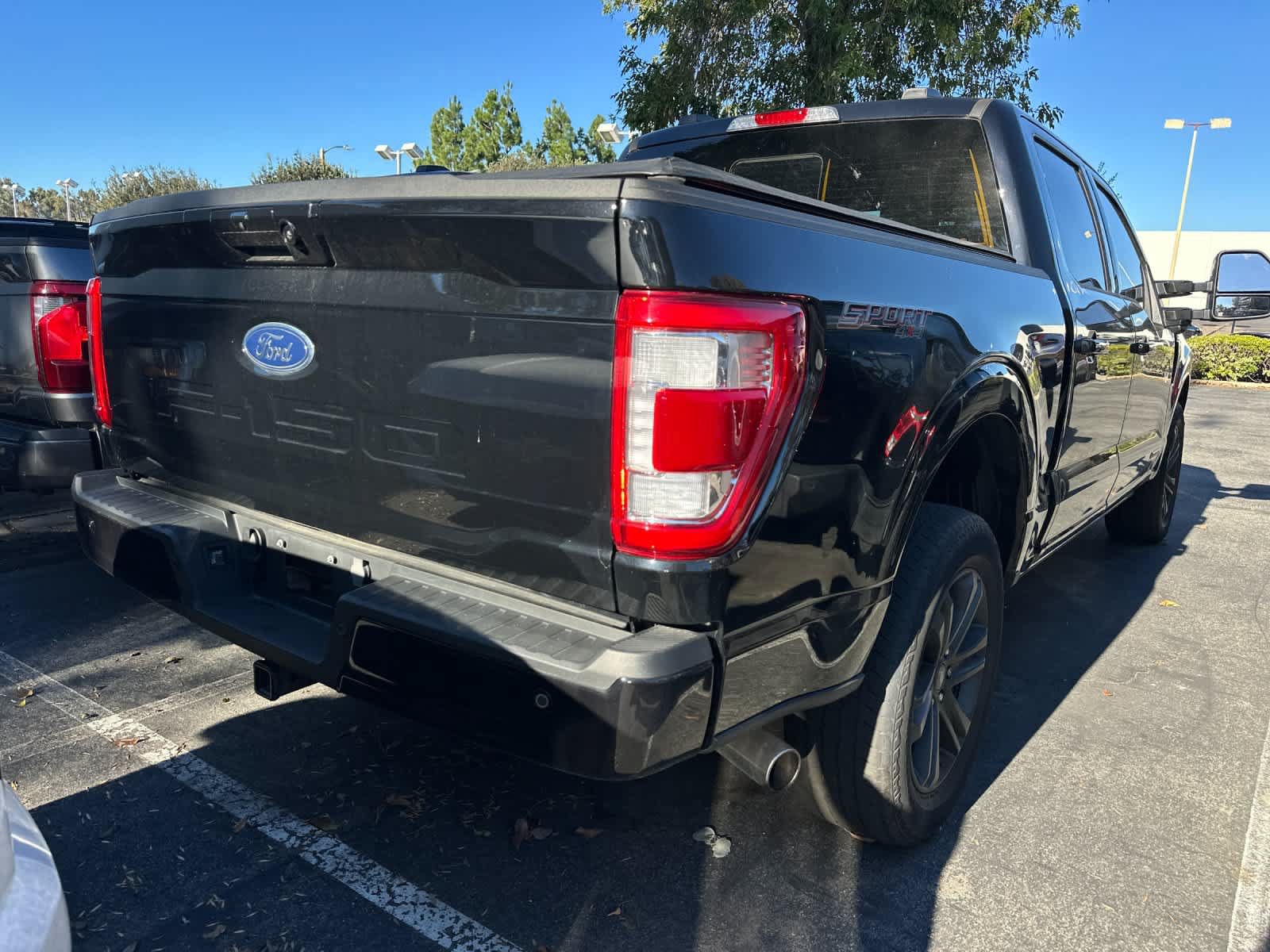Used 2023 Ford F150 Lariat w/ Equipment Group 502A High AWD/4WD image 4